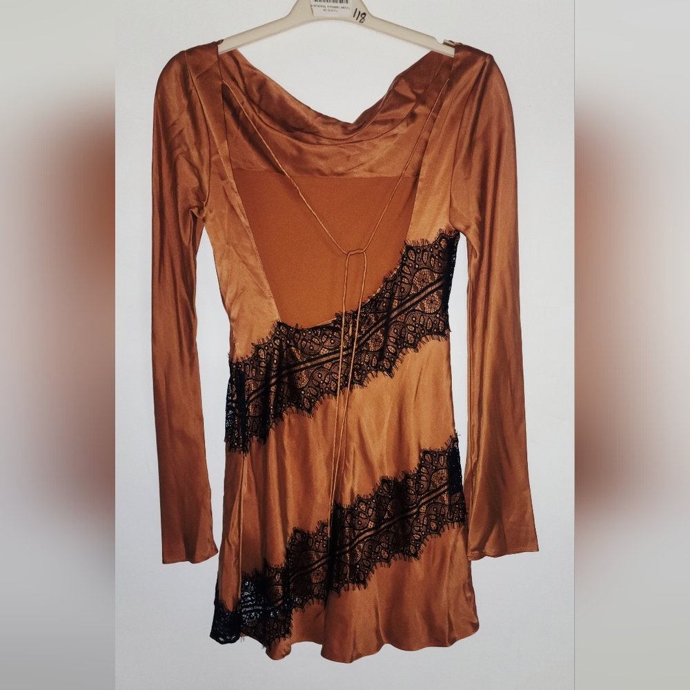 NWT- Significant Other Helaina Mini Dress in Caramel Sz 4 - Picture 5 of 9